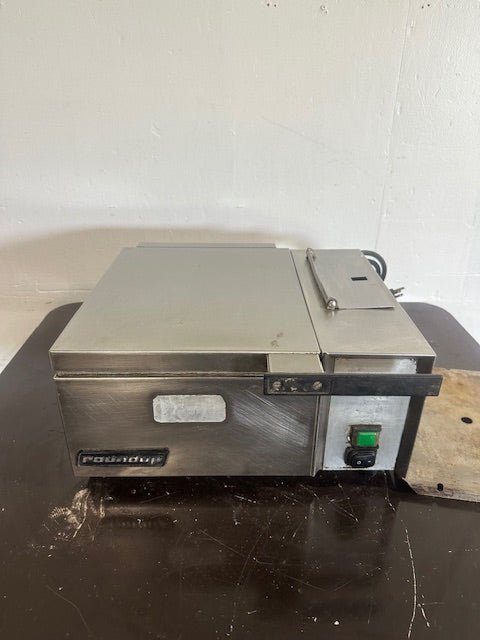 "A.J ANTUNES - ROUNDUP DFW - 100CF"120V S.S HALF PAN SIZE FOOD WARMER/STEAMER (CT) - Second Life - Equipment - collection_name