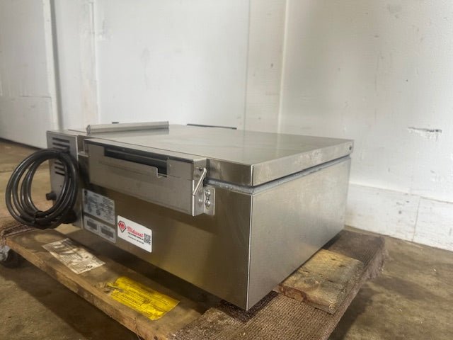 "A.J ANTUNES - ROUNDUP DFWT - 100CF"120V S.S 2/3 PAN SIZE FOOD WARMER/STEAMER (CT) - Second Life - Equipment - collection_name