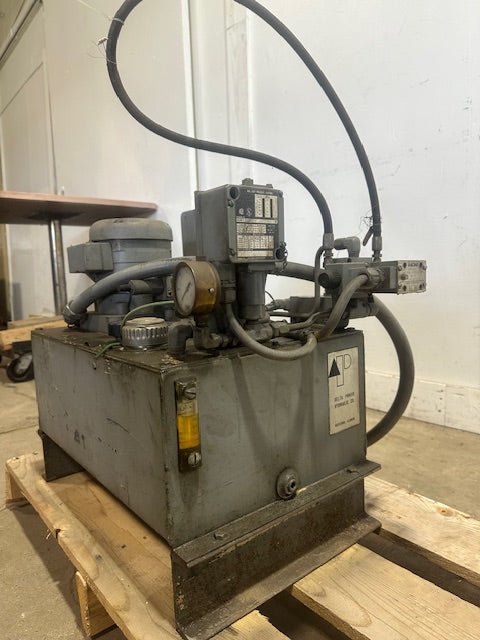 ALLEN BRADLEY 836T - T350J INDUSTRIAL 10GAL HYDRAULIC PUMP - Second Life - Equipment - collection_name