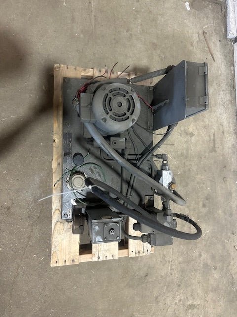 ALLEN BRADLEY 836T - T350J INDUSTRIAL 10GAL HYDRAULIC PUMP - Second Life - Equipment - collection_name