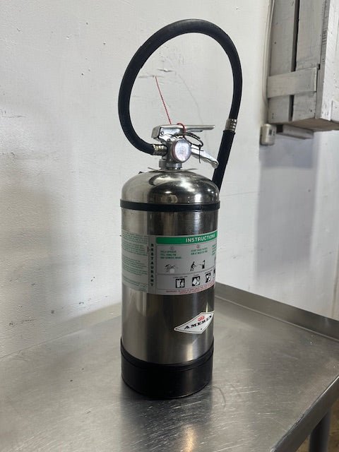 "Amerex 260" 6 Liter Class K Wet Chemical Fire Extinguisher for Kitchen Use - Second Life - Equipment - collection_name