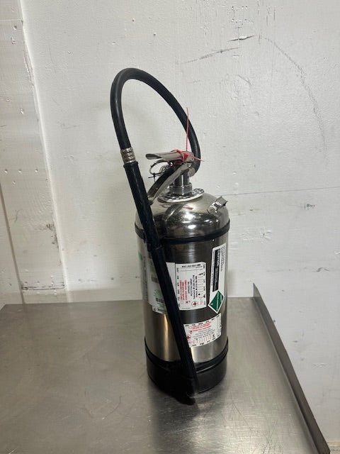 "Amerex 260" 6 Liter Class K Wet Chemical Fire Extinguisher for Kitchen Use - Second Life - Equipment - collection_name