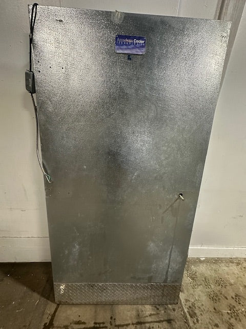 "AMERICAN COOLER" COMMERCIAL 82"x42.5" WALK - IN COOLER/FREEZER DOOR W/KICK PLATE - Second Life - Equipment - collection_name