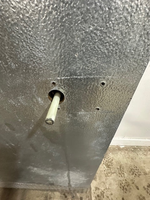 "AMERICAN COOLER" COMMERCIAL 82"x42.5" WALK - IN COOLER/FREEZER DOOR W/KICK PLATE - Second Life - Equipment - collection_name