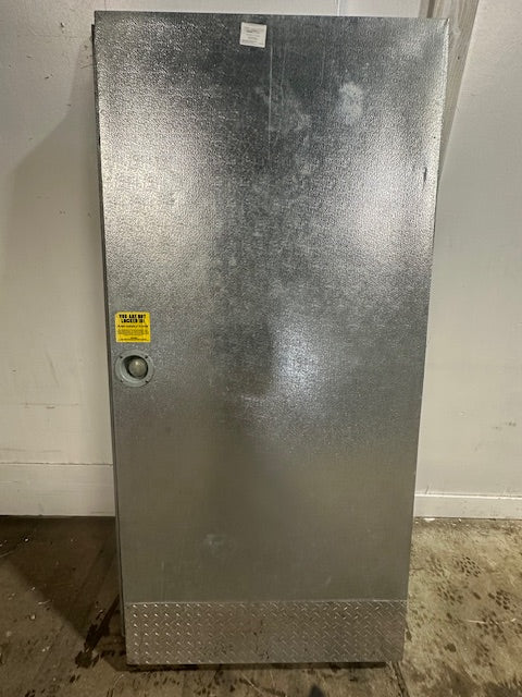 "AMERICAN COOLER" COMMERCIAL 82"x42.5" WALK - IN COOLER/FREEZER DOOR W/KICK PLATE - Second Life - Equipment - collection_name