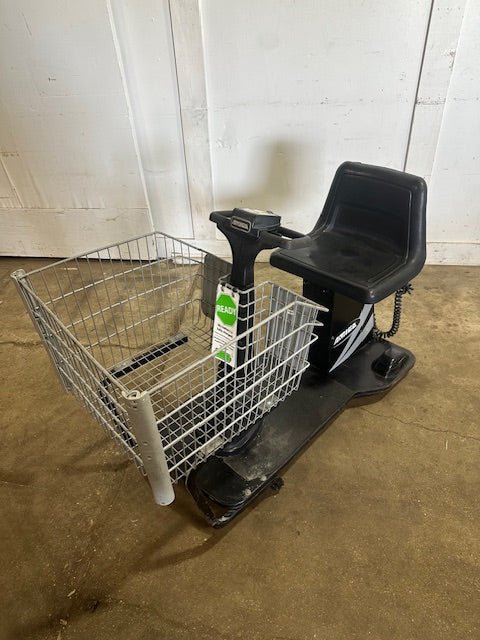 "AMIGO" HANDICAP/SHOPPING CART RECHARABLE 500LB MAX W/ *NEW BATTERY - Second Life - Equipment - collection_name
