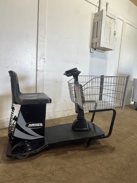 "AMIGO" HANDICAP/SHOPPING CART RECHARABLE 500LB MAX W/ *NEW BATTERY - Second Life - Equipment - collection_name
