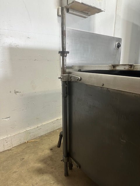 "ANETS BFF24x24 - B" COMMERCIAL 24"x24" NATURAL GAS DONUT FRYER, 62500BTU/HR - Second Life - Equipment - collection_name