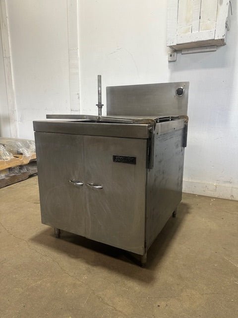 "ANETS BFF24x24 - B" COMMERCIAL 24"x24" NATURAL GAS DONUT FRYER, 62500BTU/HR - Second Life - Equipment - collection_name