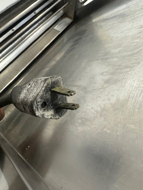 "ANETS MDR - 6C"COMMERCIAL DOUBLE PASS DOUGH ROLLER (COUNTER TOP) 1PH, 115V - Second Life - Equipment - collection_name