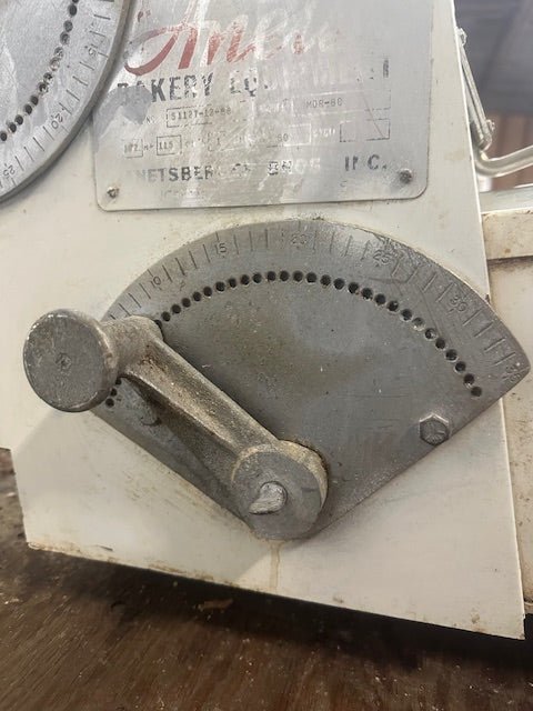 "ANETS MDR - 6C"COMMERCIAL DOUBLE PASS DOUGH ROLLER (COUNTER TOP) 1PH, 115V - Second Life - Equipment - collection_name
