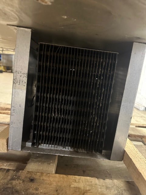 "APW WYOTT CW - 3" Three Pan Drop - In Refrigerated Cold Food Well Unit, 115V, 1PH - Second Life - Equipment - collection_name