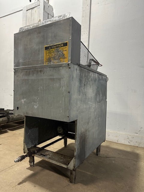 "AVANTCO FF510N"N GAS COMMERCIAL DEEP FRYER W/BASKETS 70 - 100 LBS 150,000BTU - Second Life - Equipment - collection_name