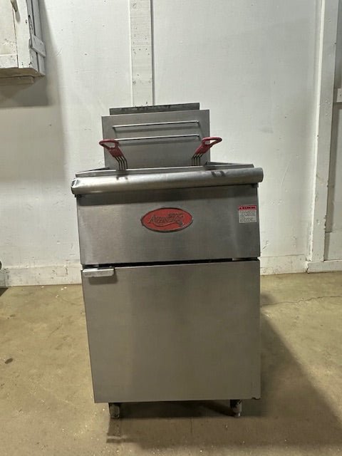"AVANTCO FF510N"N GAS COMMERCIAL DEEP FRYER W/BASKETS 70 - 100 LBS 150,000BTU - Second Life - Equipment - collection_name