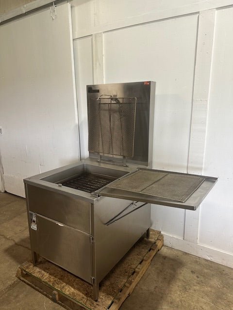 "BAXTER SP155G - M2424"H.D COMMERCIAL 24x24" NATURAL GAS DONUT FRYER W/ 2 RACKS - Second Life - Equipment - collection_name