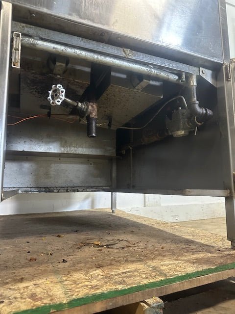 "BAXTER SP155G - M2424"H.D COMMERCIAL 24x24" NATURAL GAS DONUT FRYER W/ 2 RACKS - Second Life - Equipment - collection_name