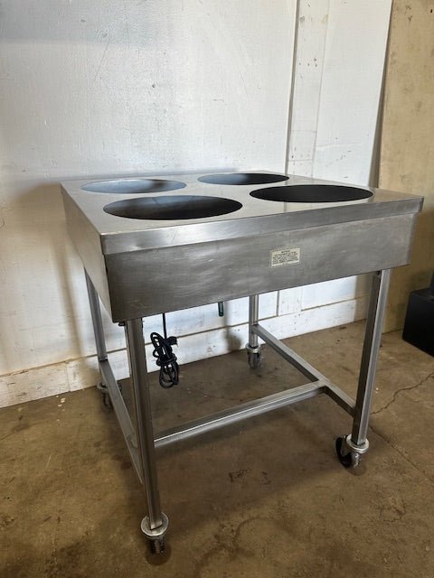 Belshaw Heat Ice, H&I - 4 STAINLESS STEEL DONUT ICYING TABLE ON STAND 208V, 1PH - Second Life - Equipment - collection_name