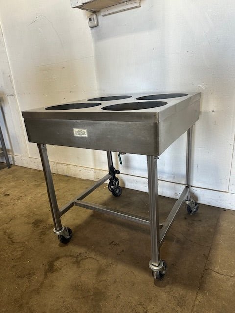 Belshaw Heat Ice, H&I - 4 STAINLESS STEEL DONUT ICYING TABLE ON STAND 208V, 1PH - Second Life - Equipment - collection_name