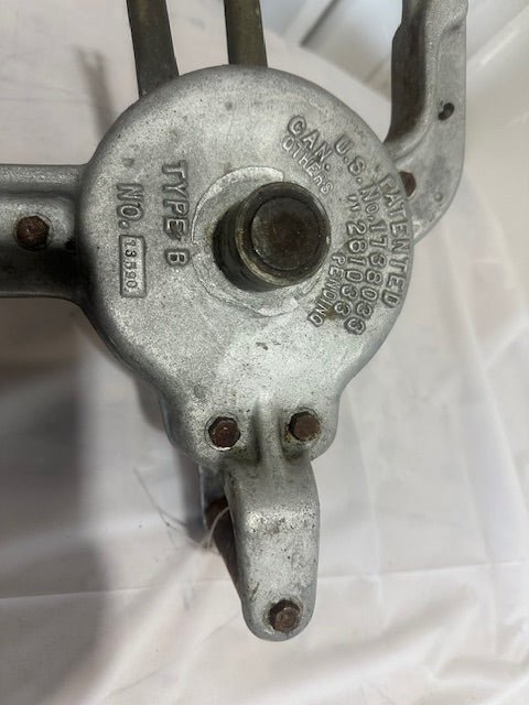 BELSHAW OEM TYPE B DONUT DROPPER FOR TILT - UP ARM ASSEMBLY - Second Life - Equipment - collection_name