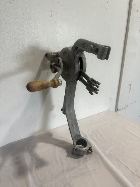 BELSHAW OEM TYPE B DONUT DROPPER FOR TILT - UP ARM ASSEMBLY - Second Life - Equipment - collection_name