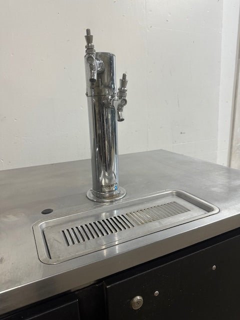 "BEVERAGE - AIR DD58R" COMMERCIAL REMOTE UNIT BEER DISPENSER/COOLER, 115V 1PH - Second Life - Equipment - collection_name