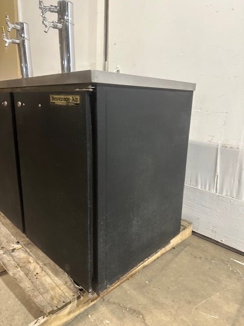 "BEVERAGE - AIR DD58R" COMMERCIAL REMOTE UNIT BEER DISPENSER/COOLER, 115V 1PH - Second Life - Equipment - collection_name