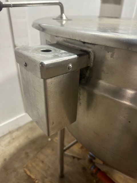 "B.H HUBBERT SON" SFHT100 H.D COMMERCIAL 100 GALLON DIRECT STEAM KETTLE - Second Life - Equipment - collection_name