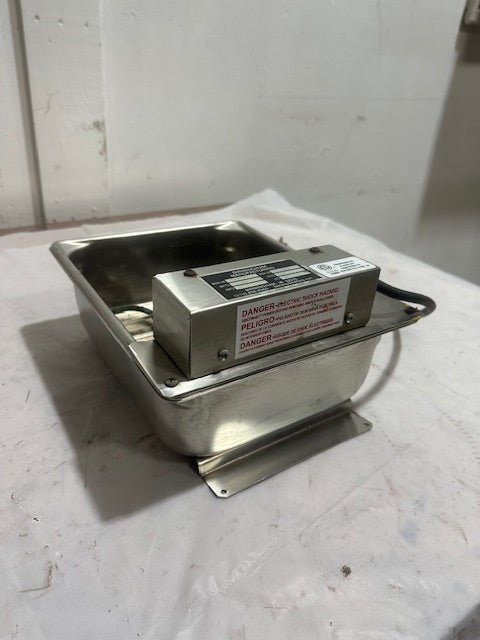"BIRMINGHAM MANUFACTURE" MODEL 810114 CONDENSATE EVAPORATION PAN, 120V, 1000W - Second Life - Equipment - collection_name