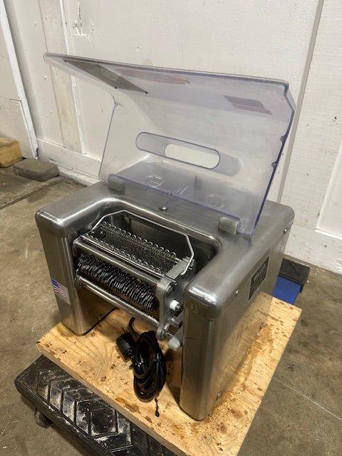 Biro Sir steak pro - 9 115V Commercial Electric countertop meat tenderizer machine - Second Life - Equipment - collection_name