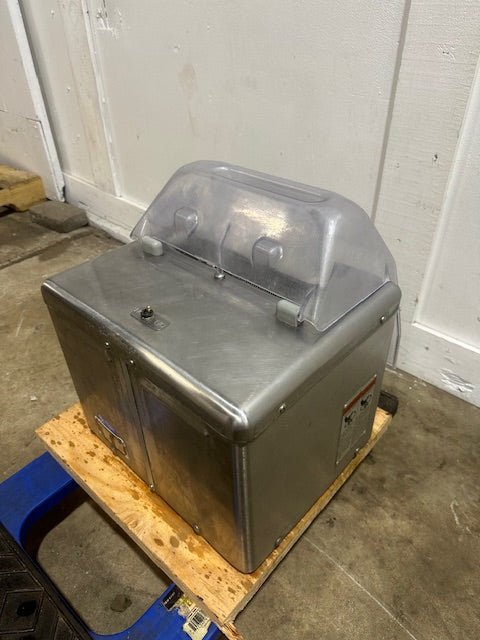 Biro Sir steak pro - 9 115V Commercial Electric countertop meat tenderizer machine - Second Life - Equipment - collection_name