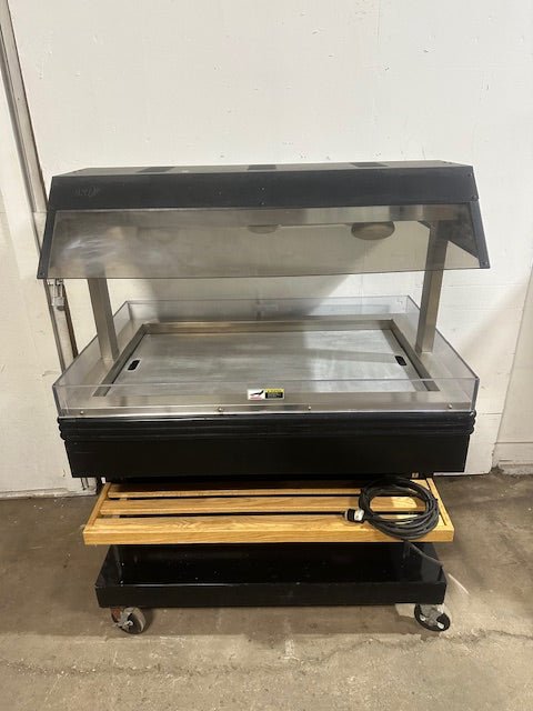 "BKI MM - 4" HEATED LIGHTED HOT FOOD/ ROTISSERIE DISPLAY MERCHANDISER 120V, 1PH - Second Life - Equipment - collection_name