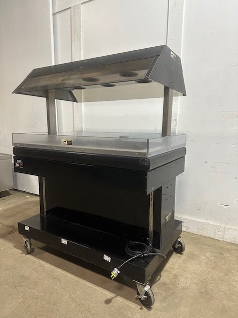 "BKI MM - 4" HEATED LIGHTED HOT FOOD/ ROTISSERIE DISPLAY MERCHANDISER 120V, 1PH - Second Life - Equipment - collection_name