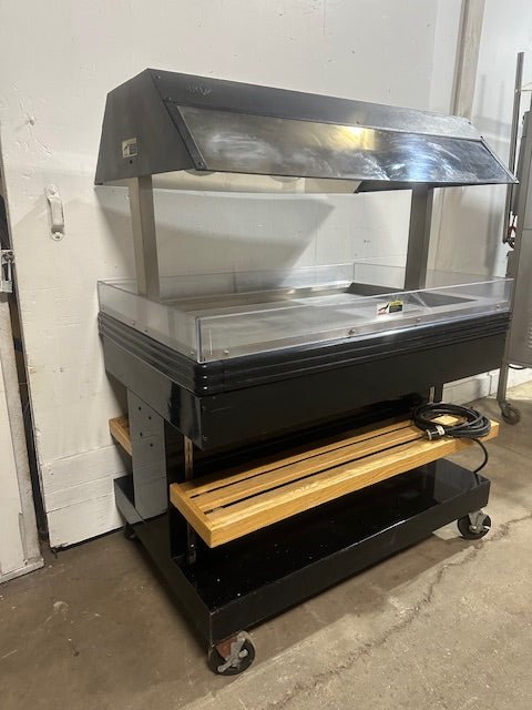 "BKI MM - 4" HEATED LIGHTED HOT FOOD/ ROTISSERIE DISPLAY MERCHANDISER 120V, 1PH - Second Life - Equipment - collection_name