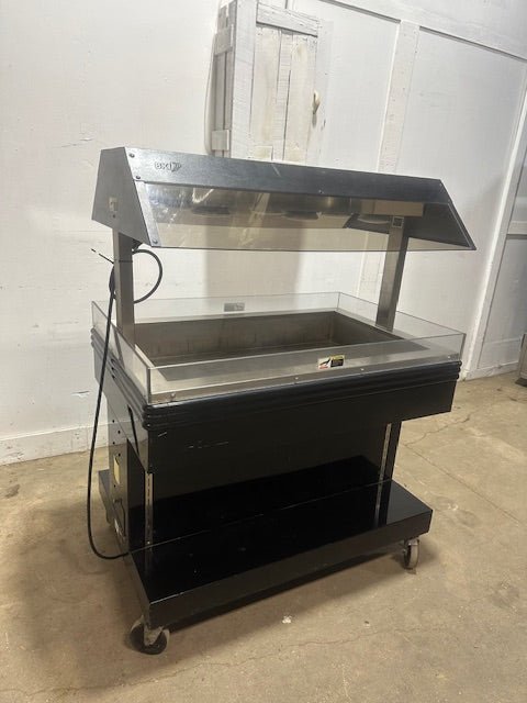 BKI MM - 4 HEATED,LIGHTED HOT FOOD DISPLAY MERCHANDISER W/2 WOODEN SHELF 120V,1PH - Second Life - Equipment - collection_name