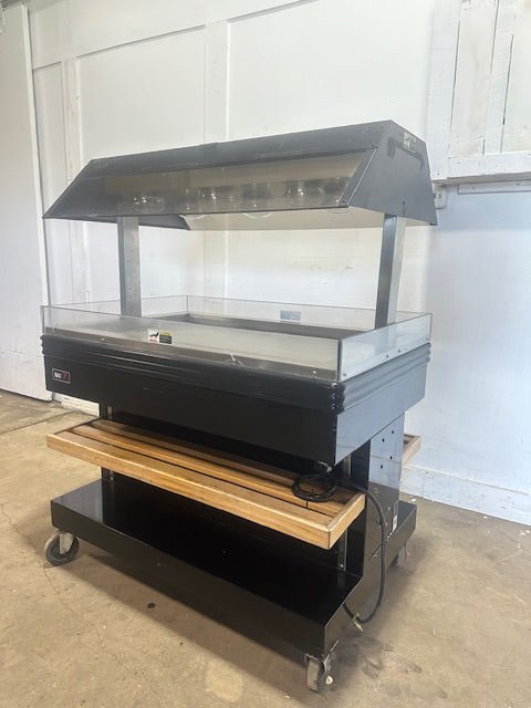 BKI MM - 4 HEATED,LIGHTED HOT FOOD DISPLAY MERCHANDISER W/2 WOODEN SHELF 120V,1PH - Second Life - Equipment - collection_name