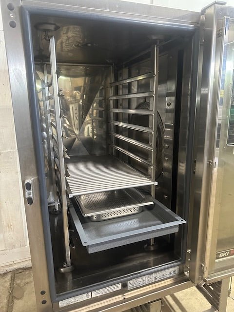 "BKI MODEL 1.10"H.D COMMERCIAL ELECTRIC 280V,3PH COMBI - OVEN - Second Life - Equipment - collection_name