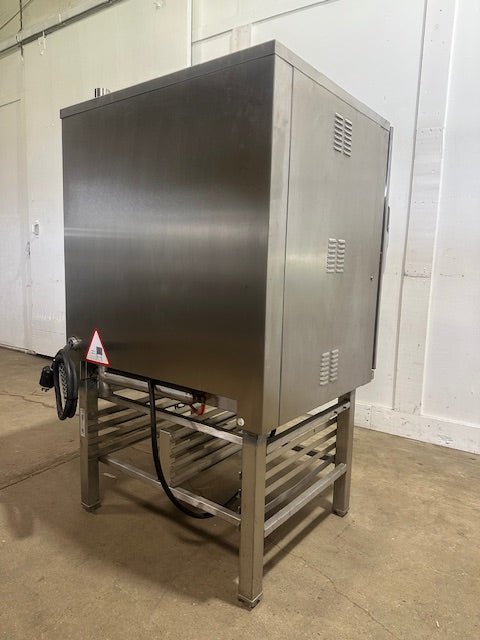 "BKI MODEL 1.10"H.D COMMERCIAL ELECTRIC 280V,3PH COMBI - OVEN - Second Life - Equipment - collection_name