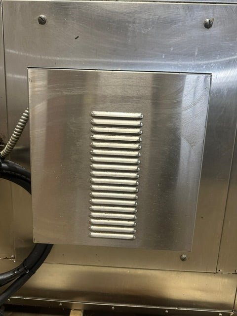 "BKI MODEL CO" H.D COMMERCIAL ELECTRIC CONVECTION OVEN 208V, 3PH - Second Life - Equipment - collection_name