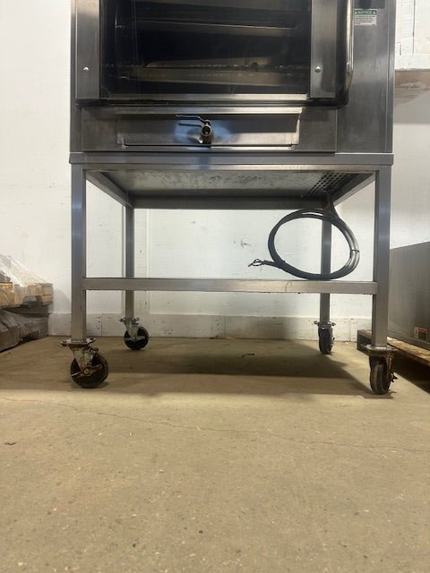 BKI VGG8 STAND ROTISSERIE OVEN WITH VGH8 208 - 240v 1ph VENTLESS EXHAUST SYSTEM - Second Life - Equipment - collection_name