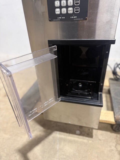 BlendTec BDI - 503 Narrow COMMERCIAL DISPENSETEC BLENDER NEW 90 OZ Wildside Jar - Second Life - Equipment - collection_name