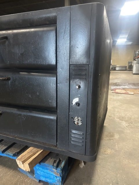 "BLODGETT 981" H.D COMMERCIAL NATURAL GAS DOUBLE DECK PIZZA OVEN,50000 BTU - Second Life - Equipment - collection_name
