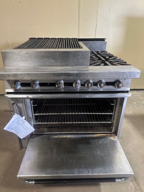 BLODGETT NATURAL GAS 2 BURNER RANGE WITH 21 INCH GRIDDLE AND OVEN - Bargains R Ours - #collection_name#