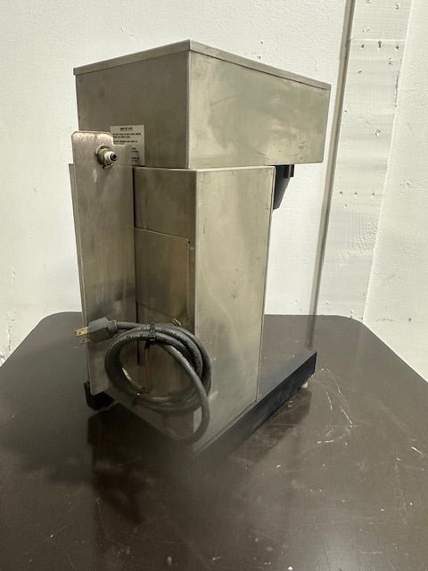 BLOOMFIELD GOURMET 1000 MODEL 8782 POUR OVER AIRPOT BREWER WITH HOT WATER SPIGOT - Second Life - Equipment - collection_name