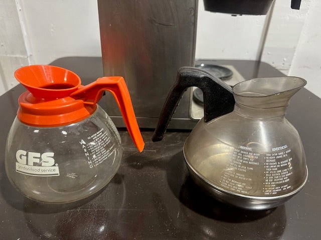 BLOOMFIELD KOFFEE KING MODEL 8571 3 TIERD WARMER WITH BREWER W/ 2 CARAFES - Second Life - Equipment - collection_name