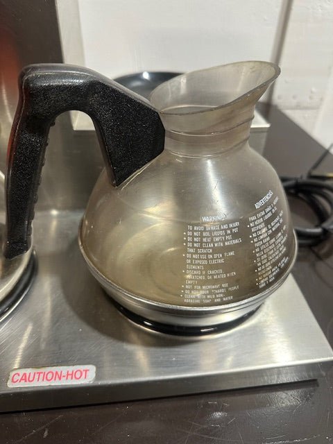 BLOOMFIELD KOFFEE KING MODEL 8571 3 TIERD WARMER WITH BREWER W/ 2 CARAFES - Second Life - Equipment - collection_name