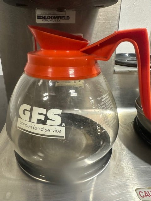 BLOOMFIELD KOFFEE KING MODEL 8571 3 TIERD WARMER WITH BREWER W/ 2 CARAFES - Second Life - Equipment - collection_name