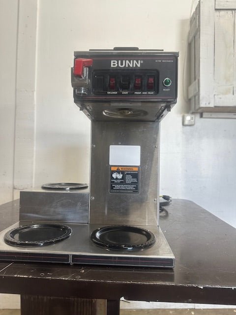 "BUNN" 120V 1PH; POUR OVER OR DIRECT LINE COFFEE BREWER WITH 3 WARMERS - Second Life - Equipment - collection_name