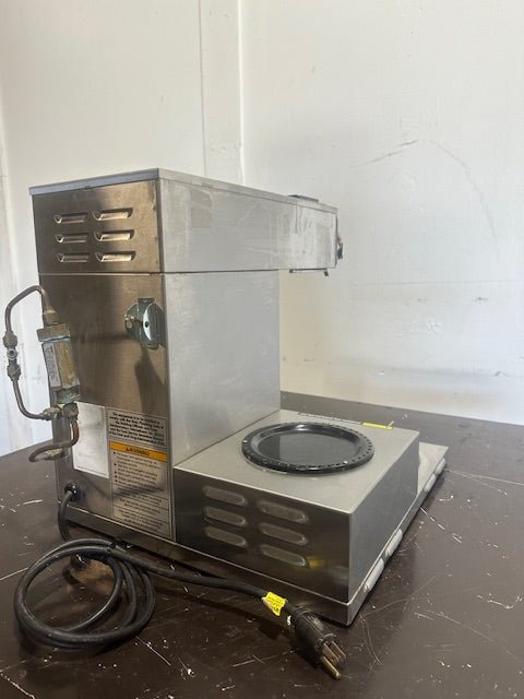 "BUNN" 120V 1PH; POUR OVER OR DIRECT LINE COFFEE BREWER WITH 3 WARMERS - Second Life - Equipment - collection_name