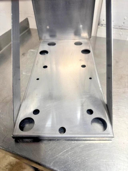 BUNN 13125.0003 STAINLESS STEEL WALL MOUNTED BRACKET FOR BUNN H5E - DV, HOT WATER DISPENSER - Second Life - Equipment - collection_name