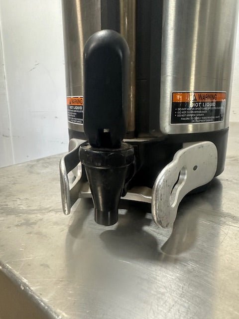 BUNN 2SH RW SERIES DOUBLE WARMER W/ 2 1.5 GALLON SERVER DISPENSERS - Second Life - Equipment - collection_name